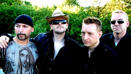 U2-2