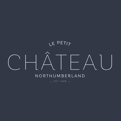 Le Petit Chateau Logo